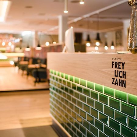Weinhotel Freylich Zahn Фрайбург Екстериор снимка