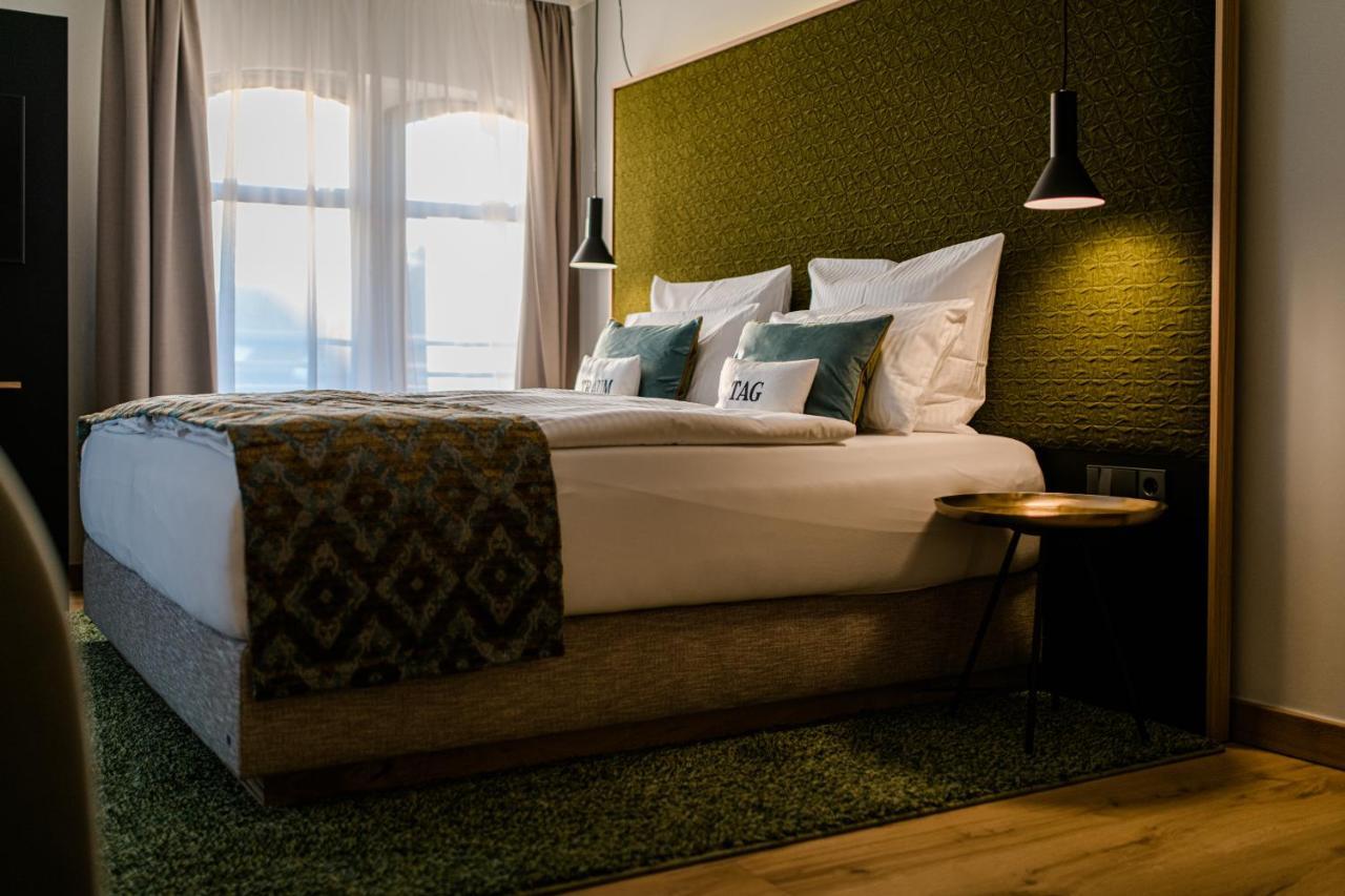 Weinhotel Freylich Zahn Фрайбург Екстериор снимка