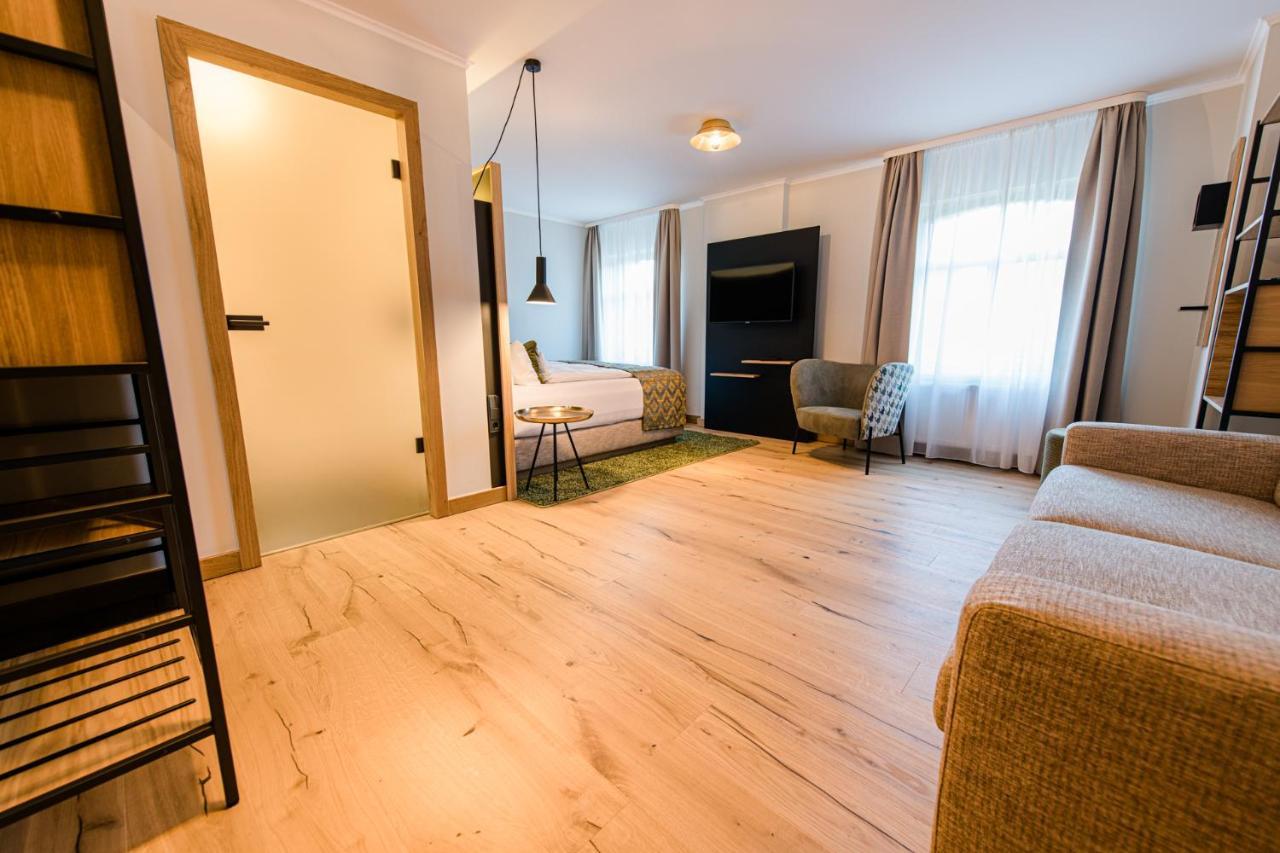 Weinhotel Freylich Zahn Фрайбург Екстериор снимка