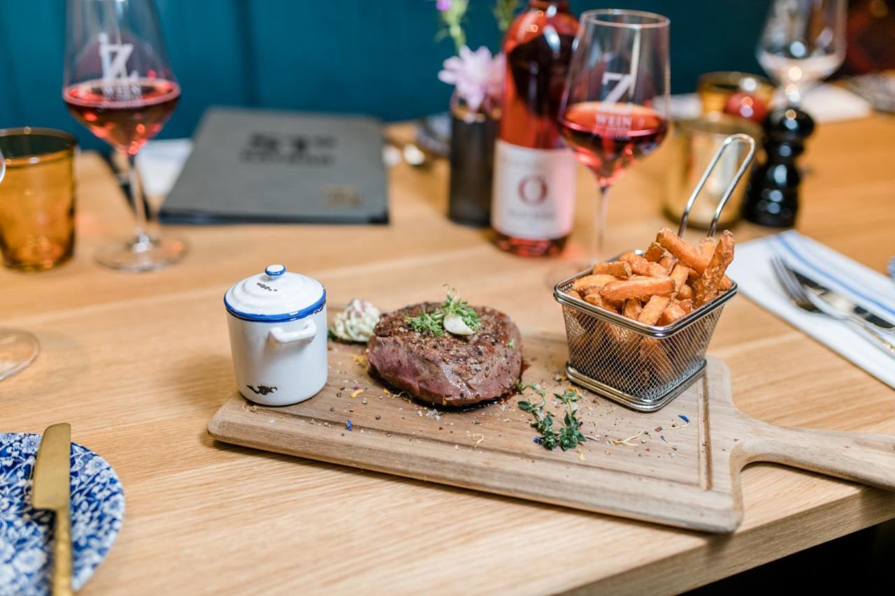 Weinhotel Freylich Zahn Фрайбург Екстериор снимка